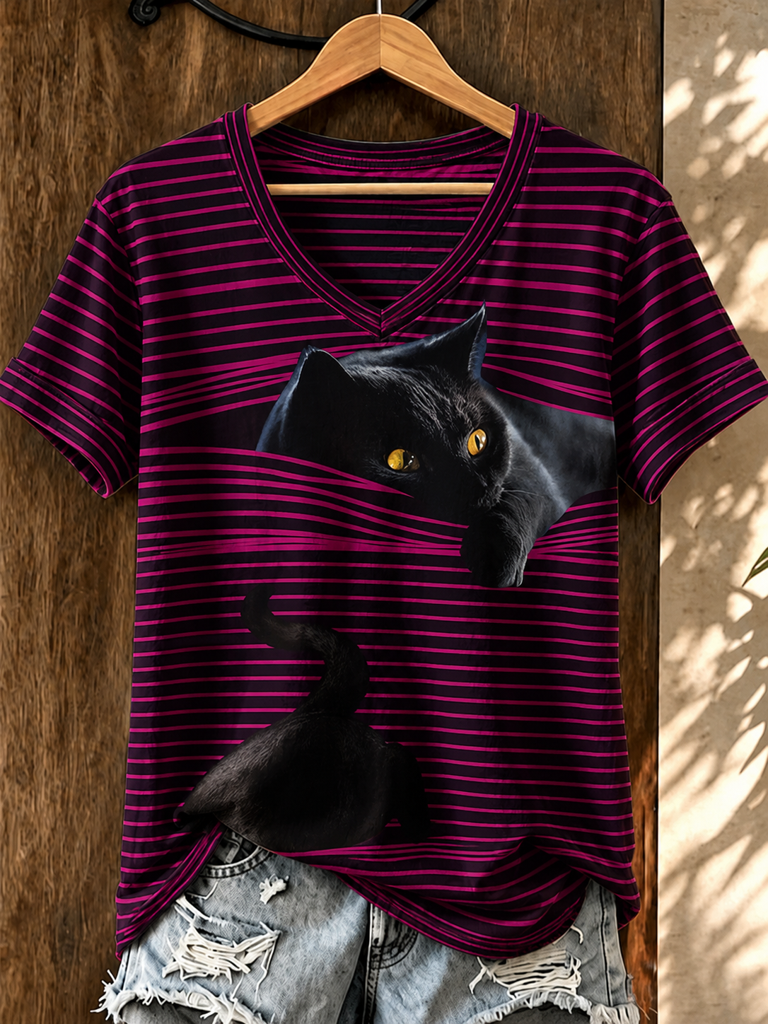 Women'S Cute Cat Printed Casual V-Neck T-Shirt