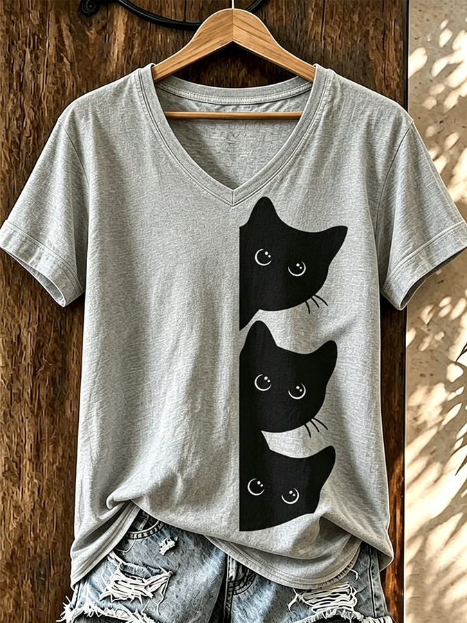 Women'S Cat Printed V-Neck T-Shirt